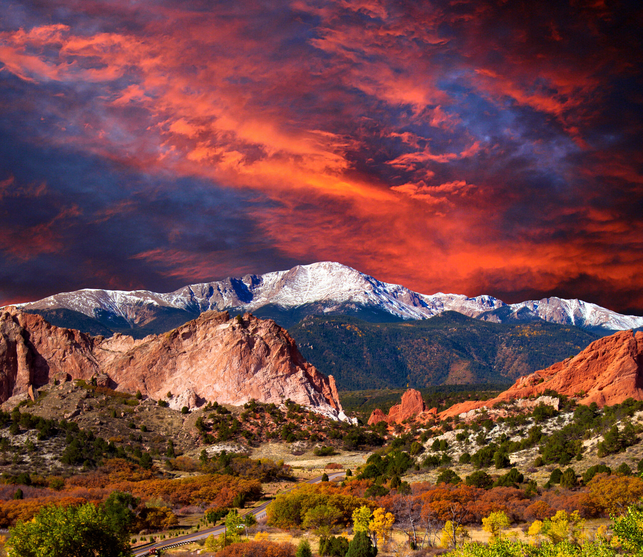 Pikes,Peak,Soaring,Over,The,Garden,Of,The,Gods,With